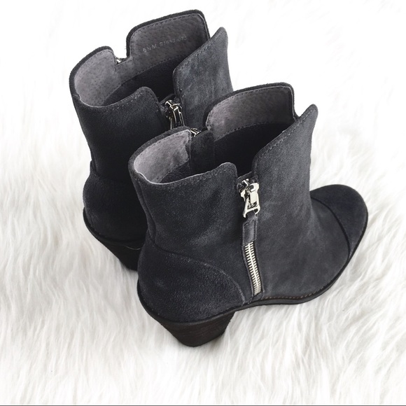 Softwalk | charcoal stone suede captoe ankle boots - Picture 4 of 8